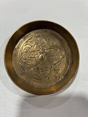 Brass Decorative Dish/Coaster Floral Engraving - Gold (A)
